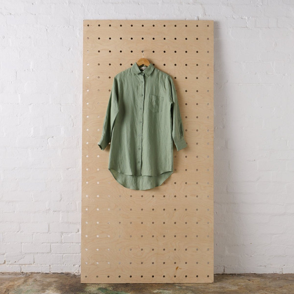 Nightshirt in Pistachio Linen | Button Up